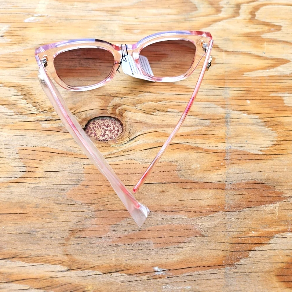 Kleo Pink Sunglasses - Picture 10 of 16